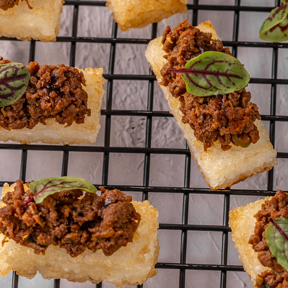 Crispy Rice with Beef & Mushroom